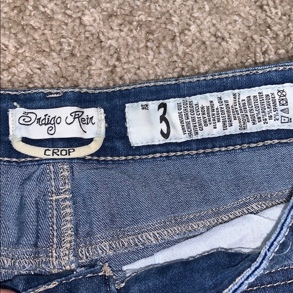 jeans - Picture 3 of 3